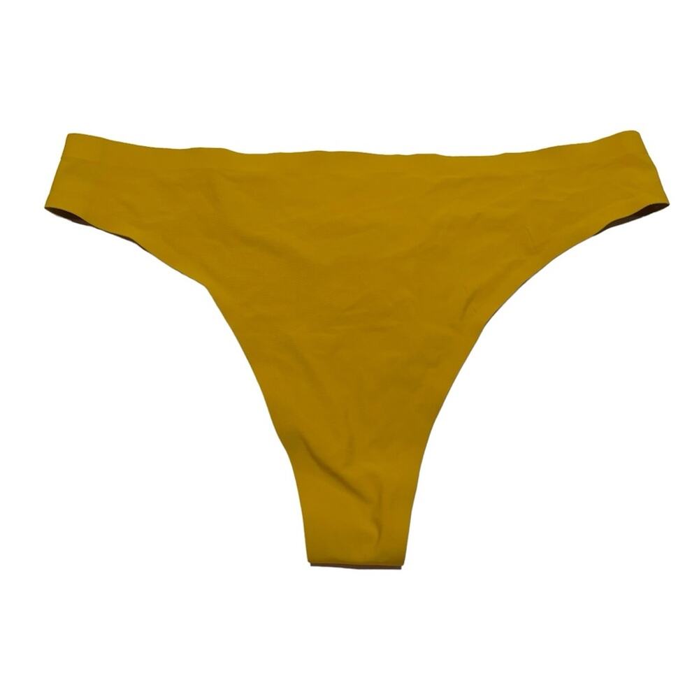 Cheek Boss Thong olive yellow Size Large